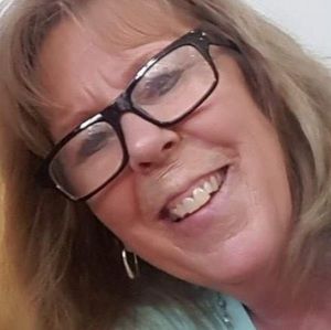 Meet your Posher, Kelly smith